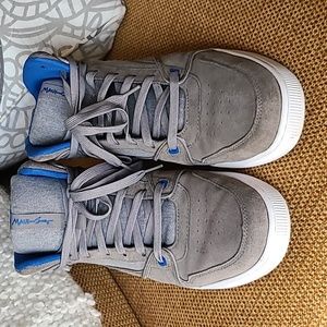 Maui and Son's Sneaker